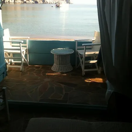 Studio Paradiso Apartment Plaka (Milos)